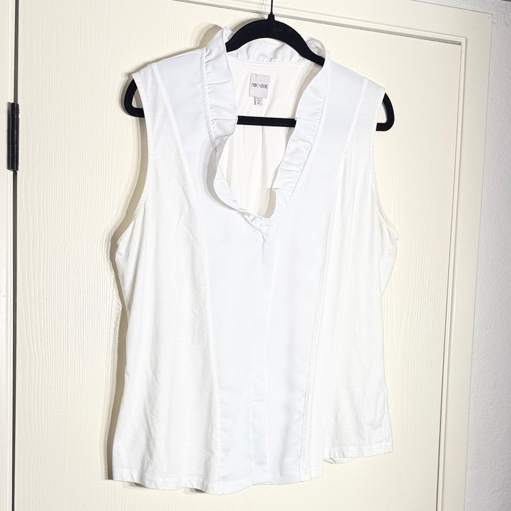 NIC+ZOE White Sleeveless Blouse - Picture 3 of 4